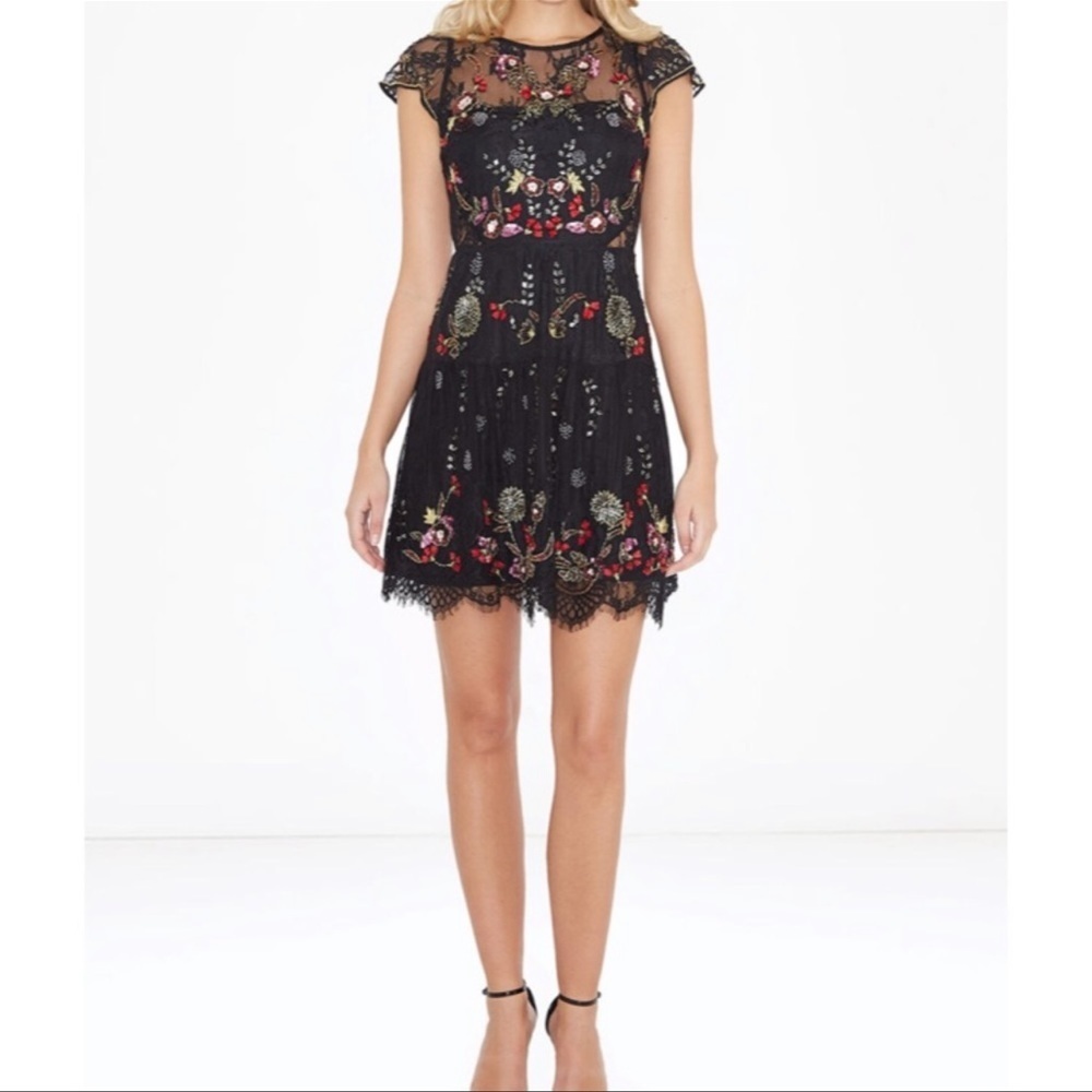 Parker NY Janina Sequin Lace Dress Black Size Small - Picture 2 of 14